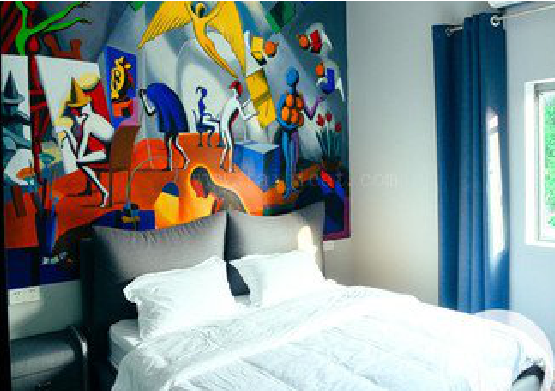 文山对于酒店的墙体彩绘而言更注重哪些方面？